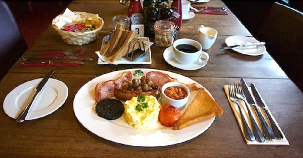 Wayford Bridge Inn Hotel スタラム エクステリア 写真