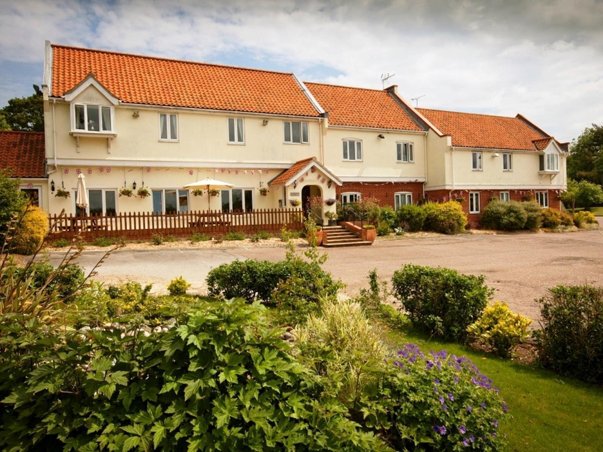 Wayford Bridge Inn Hotel スタラム エクステリア 写真